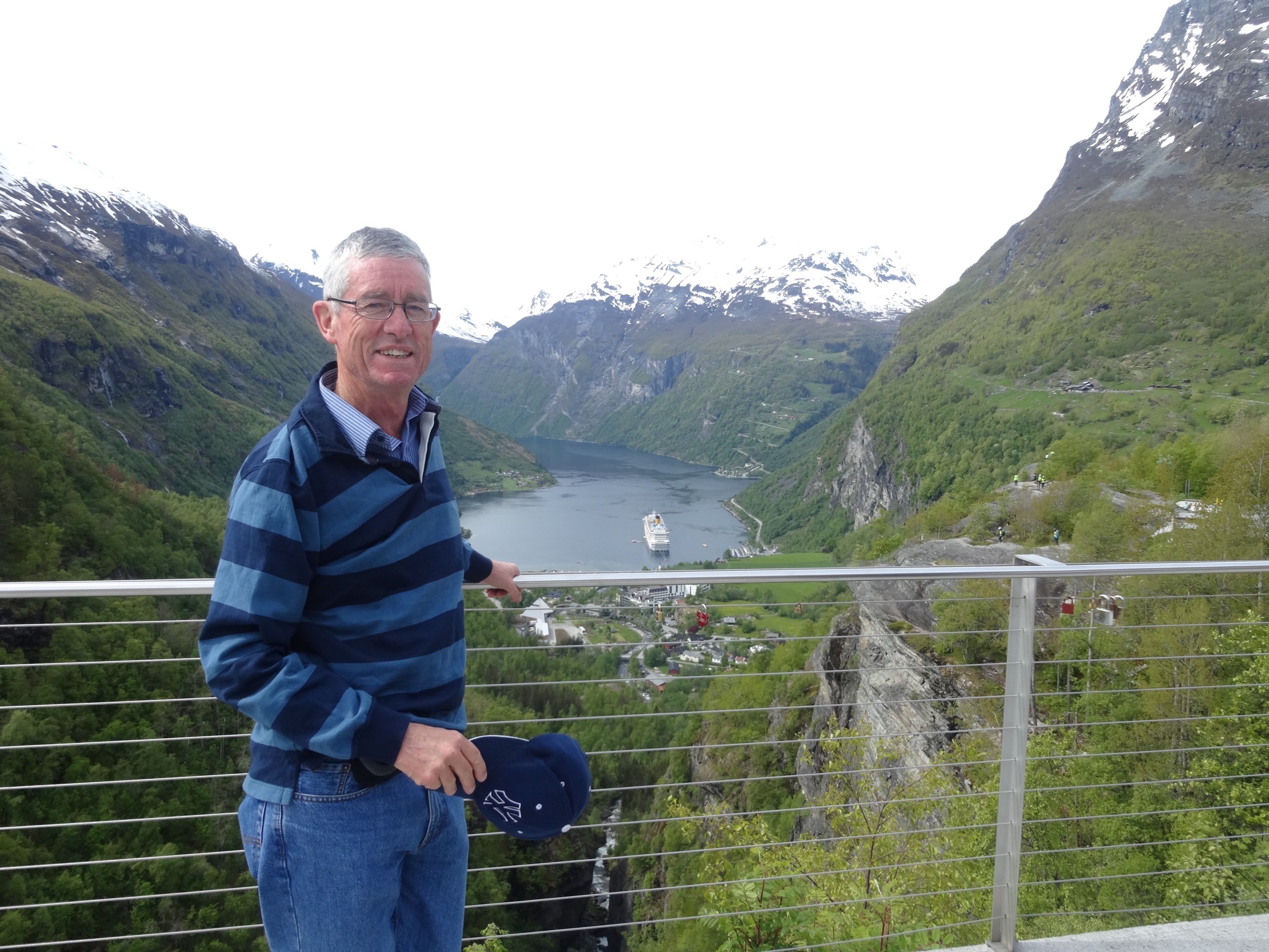 glenn-burns-radford-collegians-association